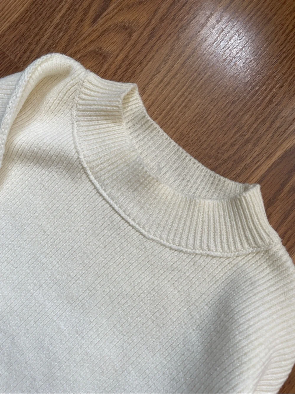 Free People Cream Boxy Cropped Knit Sweater Women's Size S